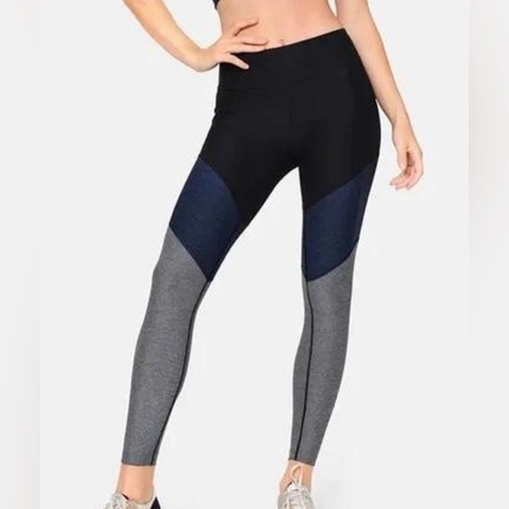 Outdoor Voices Leggings